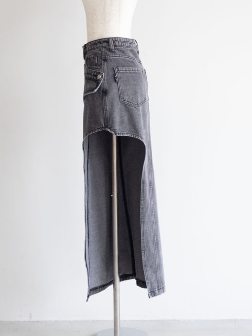 アシンメトリーカットアウトデニムスカート